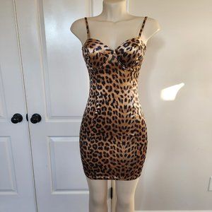 Sexy Sleeveless Leopard Print Bodycon Dress